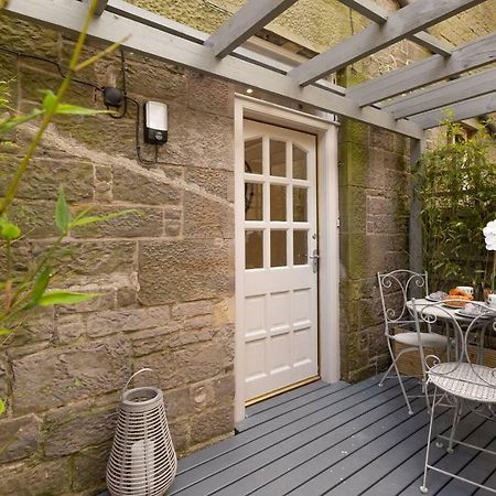 Altido Main Door Entrance Private Courtyard Apartment On The Park Edinburgh Kültér fotó